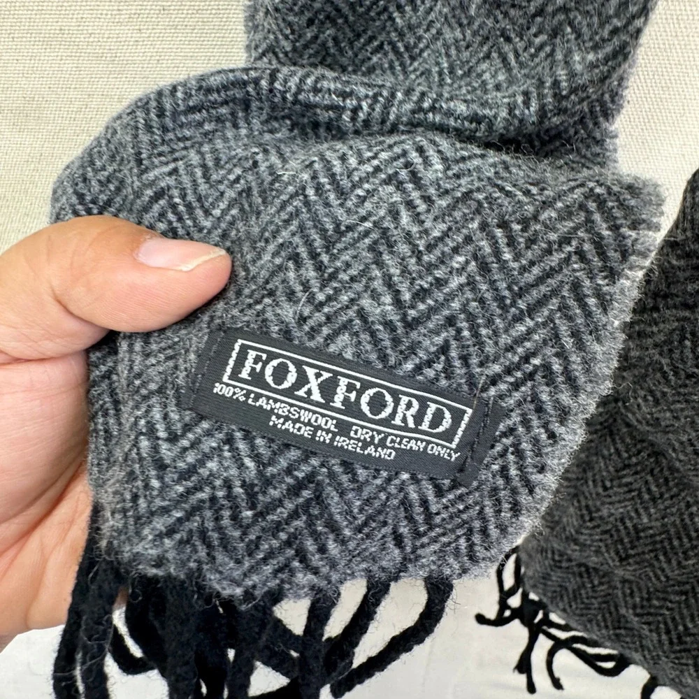 Foxford Scarf OS Grey Herringbone 100% Lambswool Made in Ireland Dark Academia